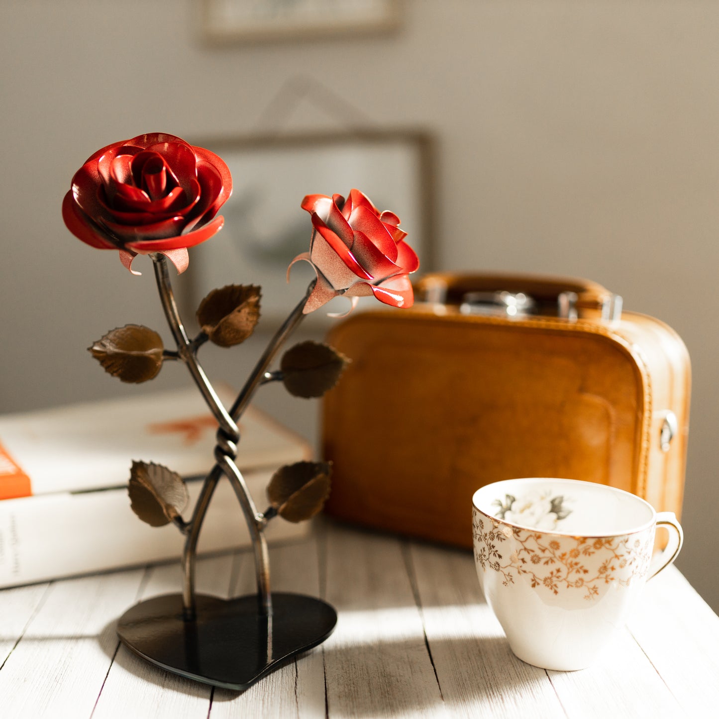 Personalized Gift Hand-Forged Wrought Iron Double Red Metal Rose with Twist