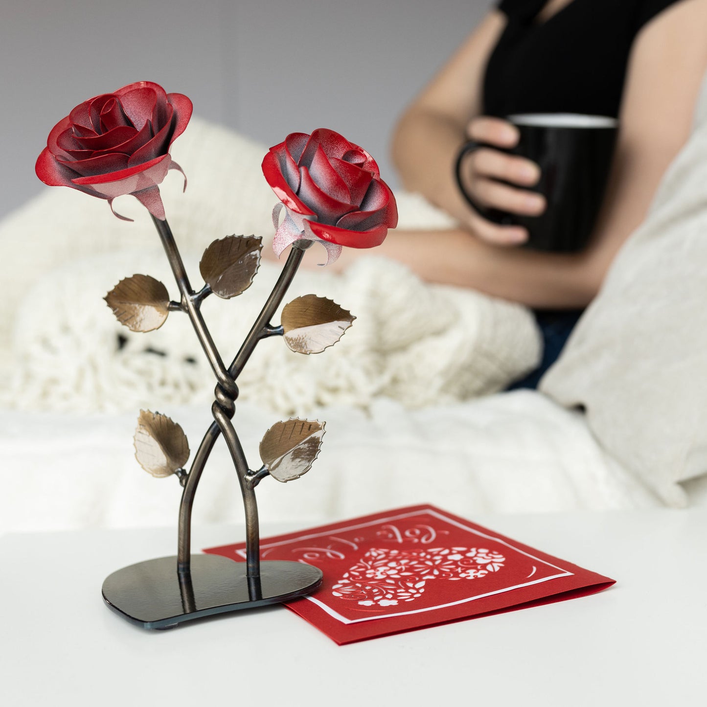 Personalized Gift Hand-Forged Wrought Iron Double Red Metal Rose with Twist